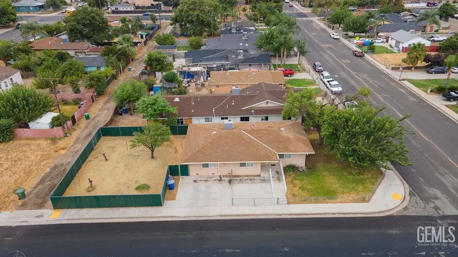 630 BELMONT STREET, Delano, CA 93215 - #2