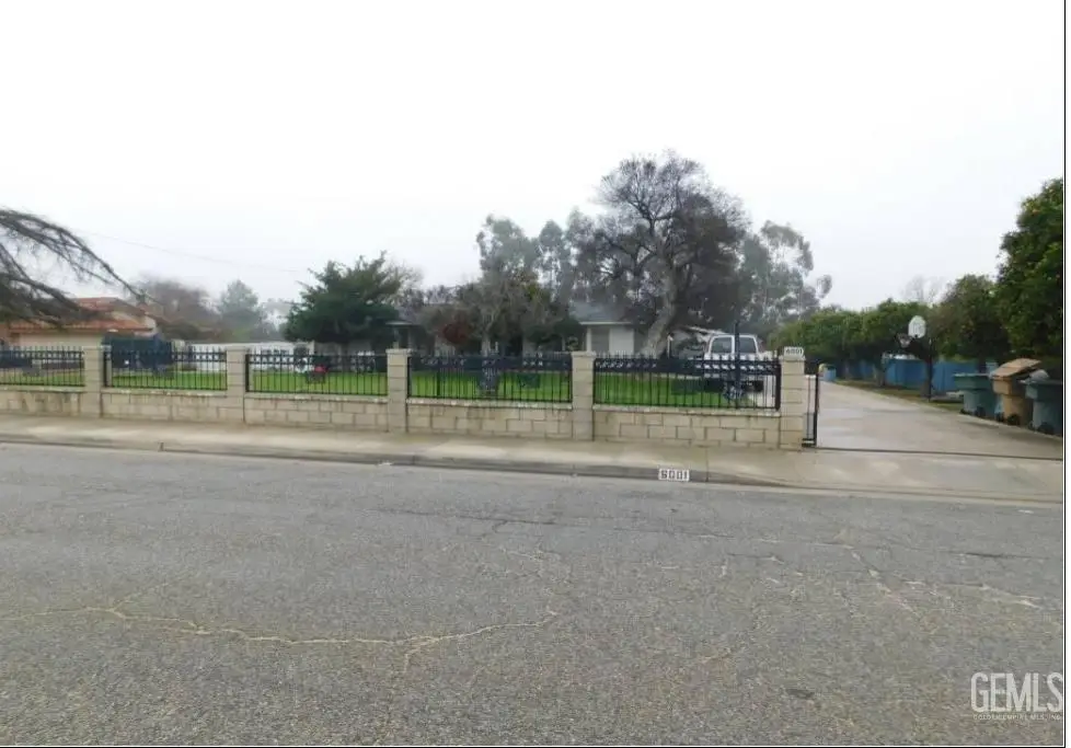 6001 ROSEWOOD AVENUE, Bakersfield, CA 93306 - #1