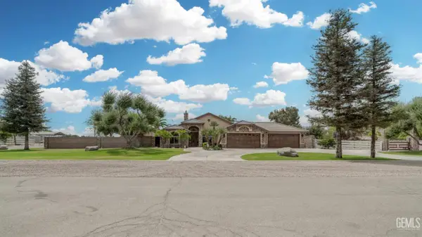 6131 PORTERFIELD AVENUE, Bakersfield, CA 93307