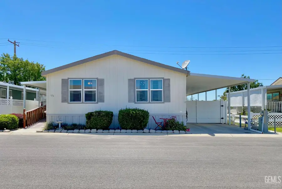 600 S DENNISON ROAD #123, Tehachapi, CA 93561 - #2