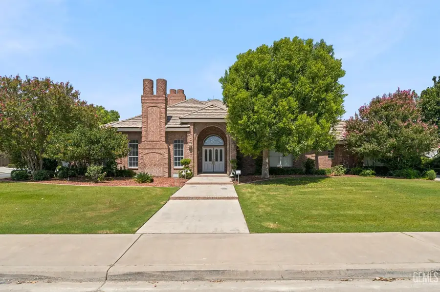 9008 SERRANT COURT, Bakersfield, CA 93311 - #3