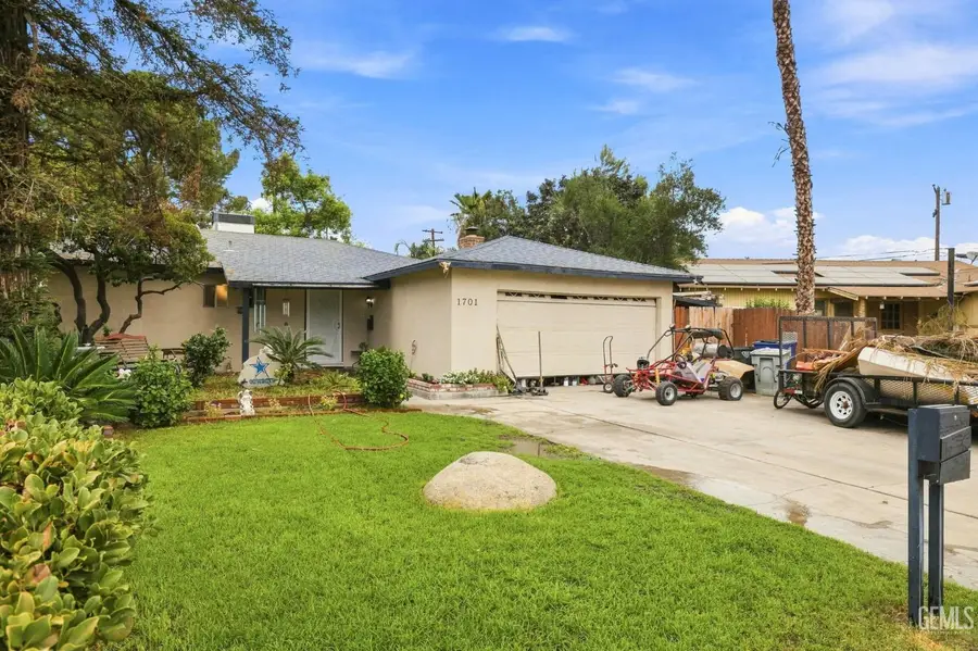 1701 CROMWELL COURT, Bakersfield, CA 93304 - #3