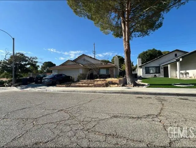 3530 SPICE STREET, Lancaster, CA 93536 - #2