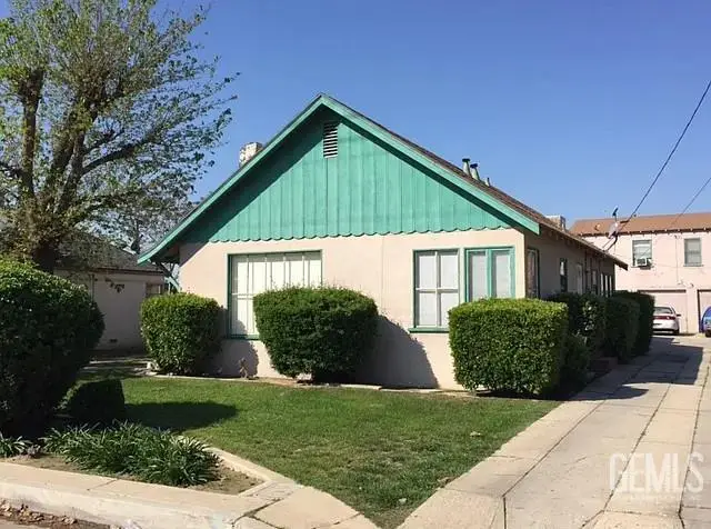 27 A STREET, Bakersfield, CA 93304 - #2