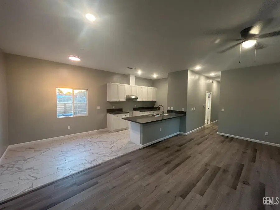 200 E 2ND STREET, Buttonwillow, CA 93206 - #3