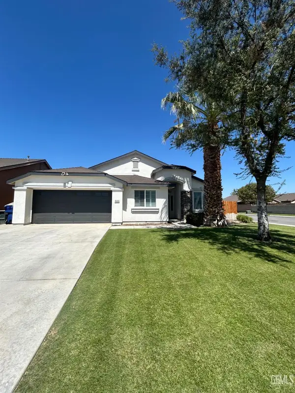 9200 BUTTERFLY ROSE AVENUE, Bakersfield, CA 93311