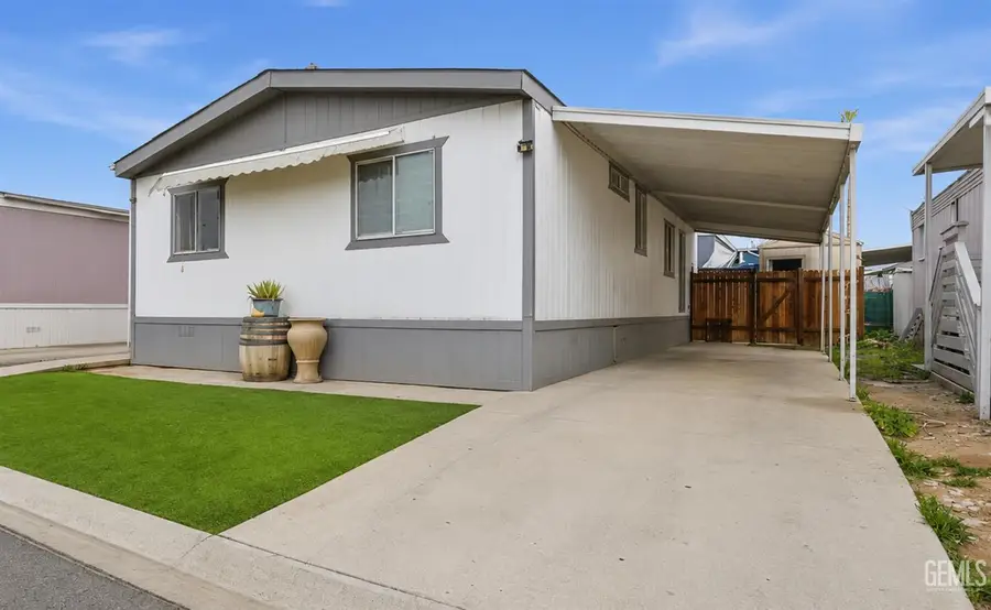 6601 EUCALYTUS DRIVE #303, Bakersfield, CA 93306 - #3