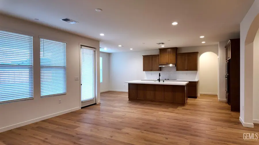 613 GRANDE COURT, Bakersfield, CA 93314 - #2