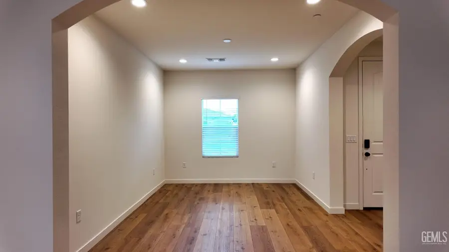 613 GRANDE COURT, Bakersfield, CA 93314 - #3