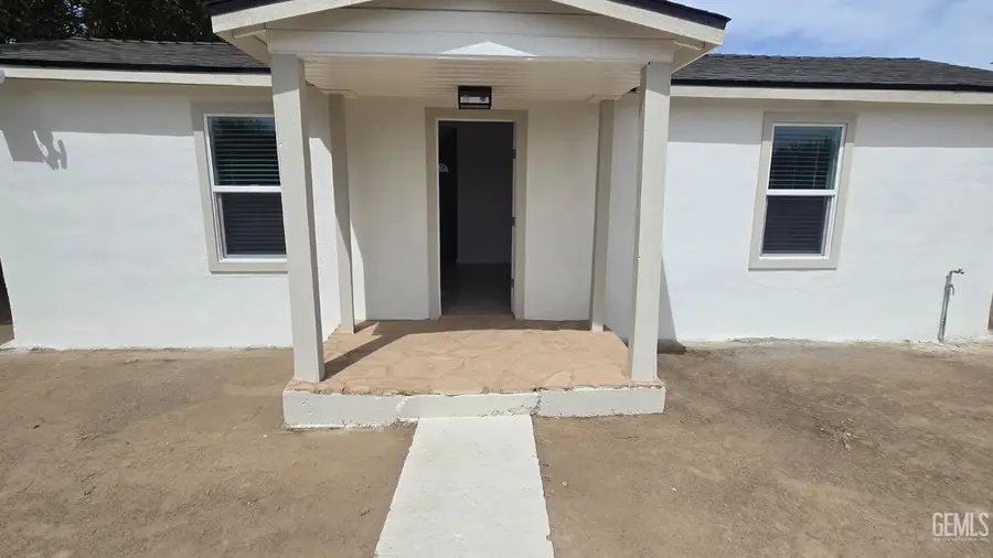 7900 ALDEN STREET, Lamont, CA 93241 - #2
