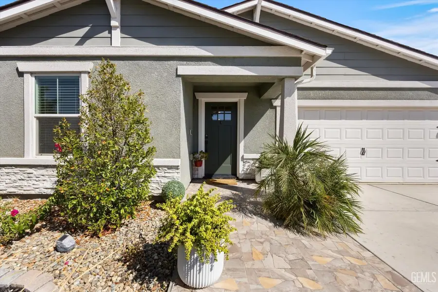 10302 ESTACADA AVENUE, Bakersfield, CA 93311 - #2