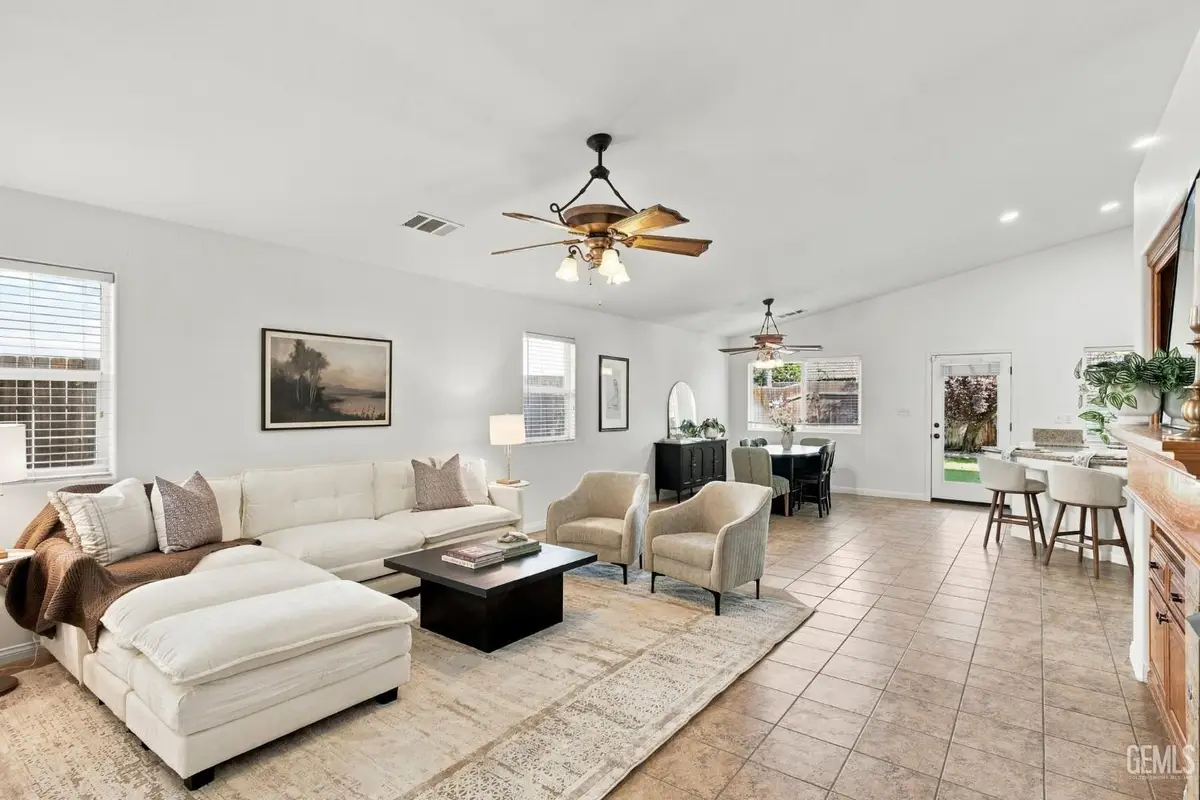 5116 SILVER CLOVER AVENUE, Bakersfield, CA 93313 - #1
