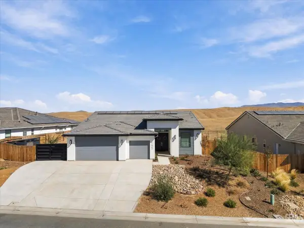 11904 PENDULUM DRIVE, Bakersfield, CA 93306