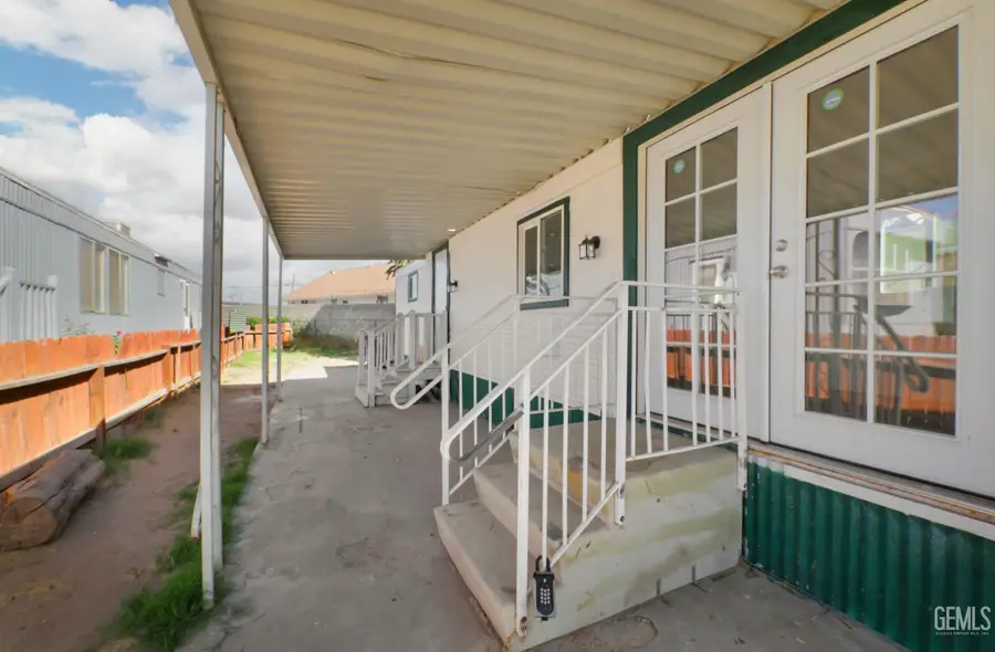 5000 PIERCE ROAD #17, Bakersfield, CA 93308 - #2