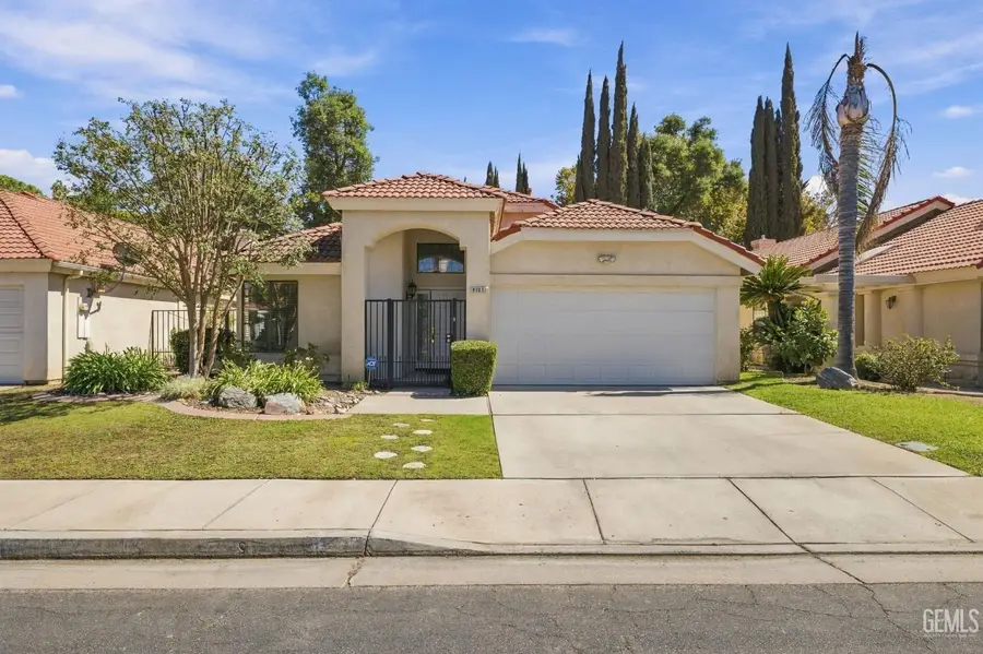 8221 SHEFFIELD LANE, Bakersfield, CA 93311 - #3