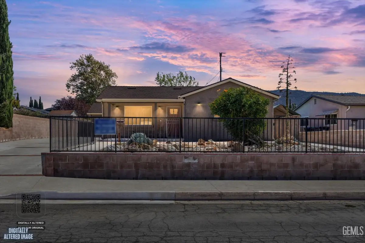 102 BRENTWOOD DRIVE, Tehachapi, CA 93561 - #1