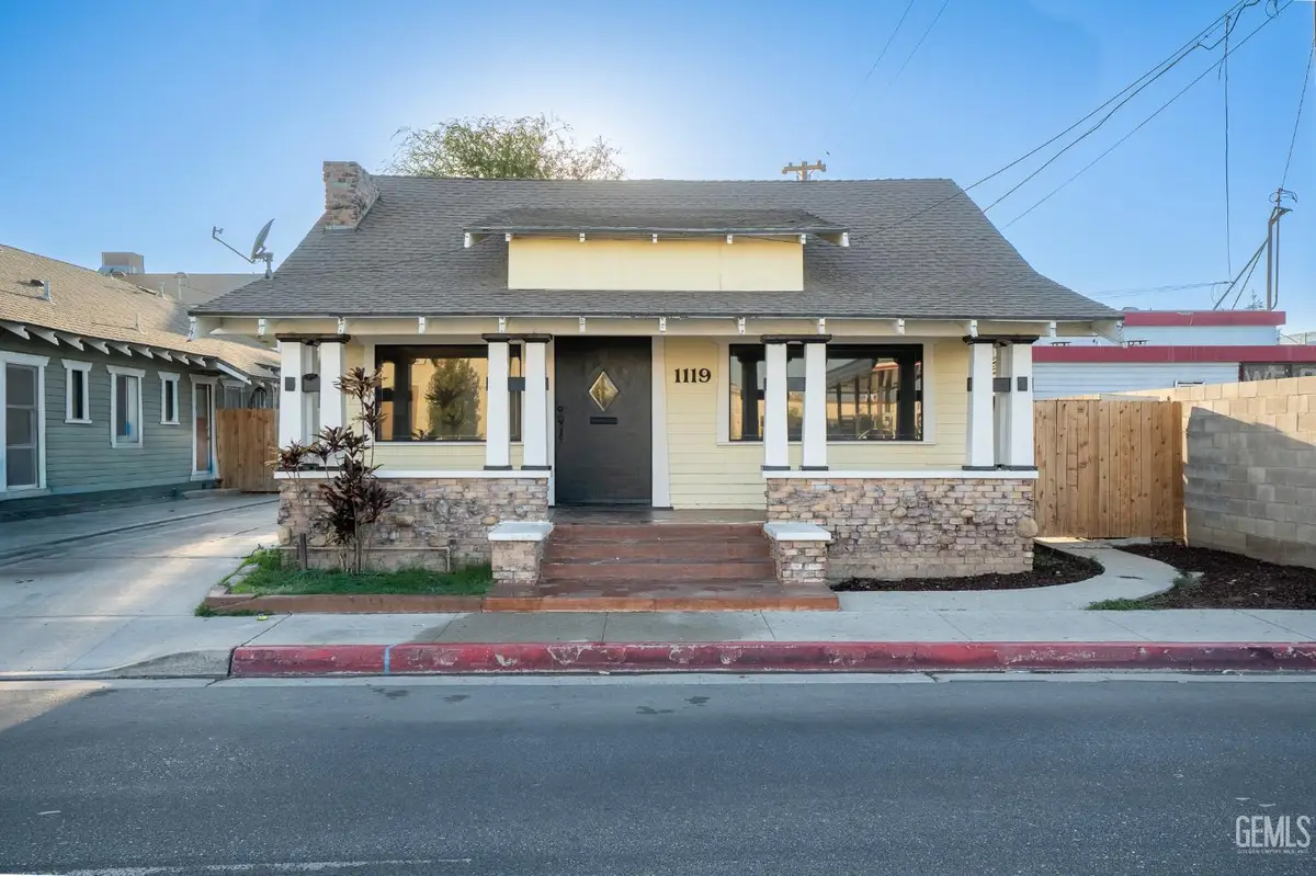 1119 H STREET, Bakersfield, CA 93304 - #1