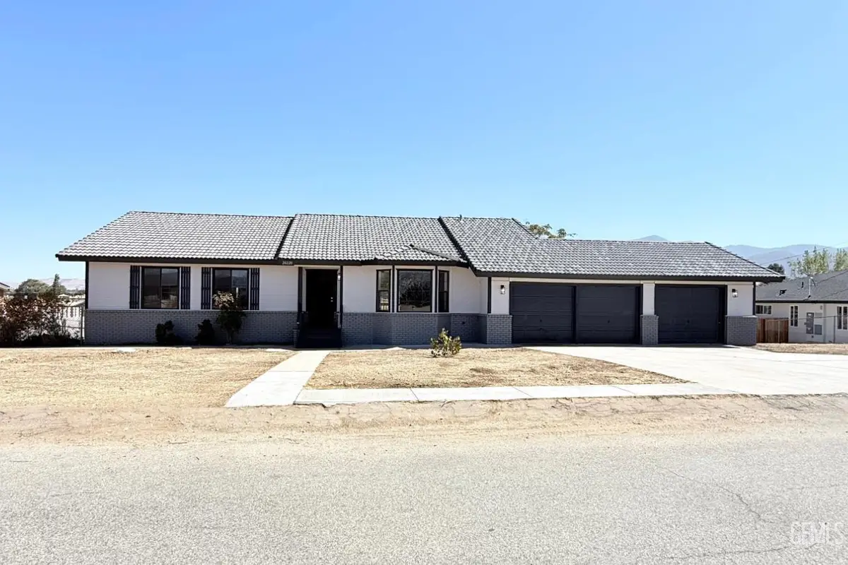 20220 MESA DRIVE, Tehachapi, CA 93561 - #1