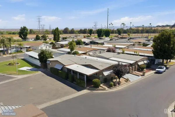 724 46TH STREET, Bakersfield, CA 93301