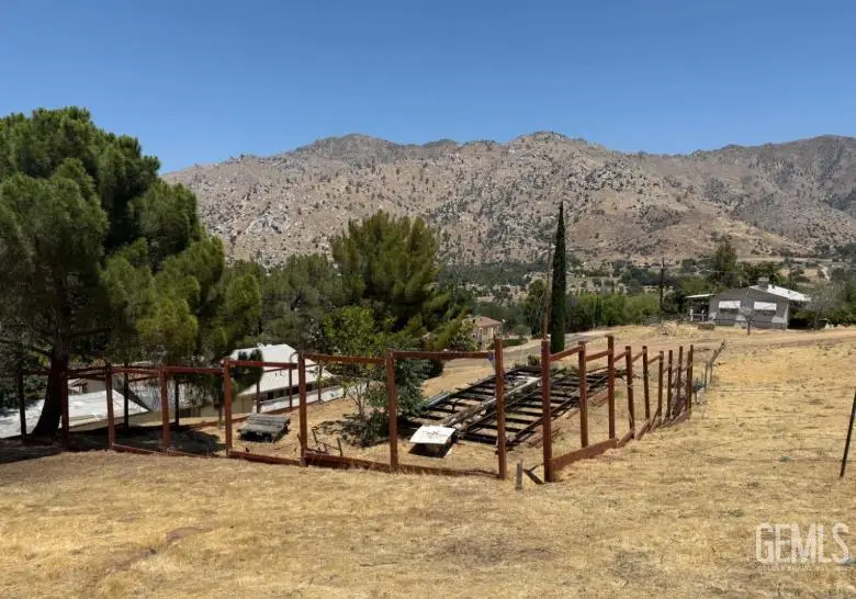747 REDHILL ROAD, Bodfish, CA 93205 - #1