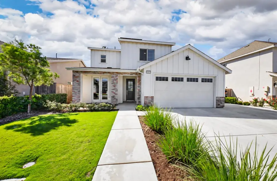 9005 PINE BREEZE LANE, Shafter, CA 93263 - #2