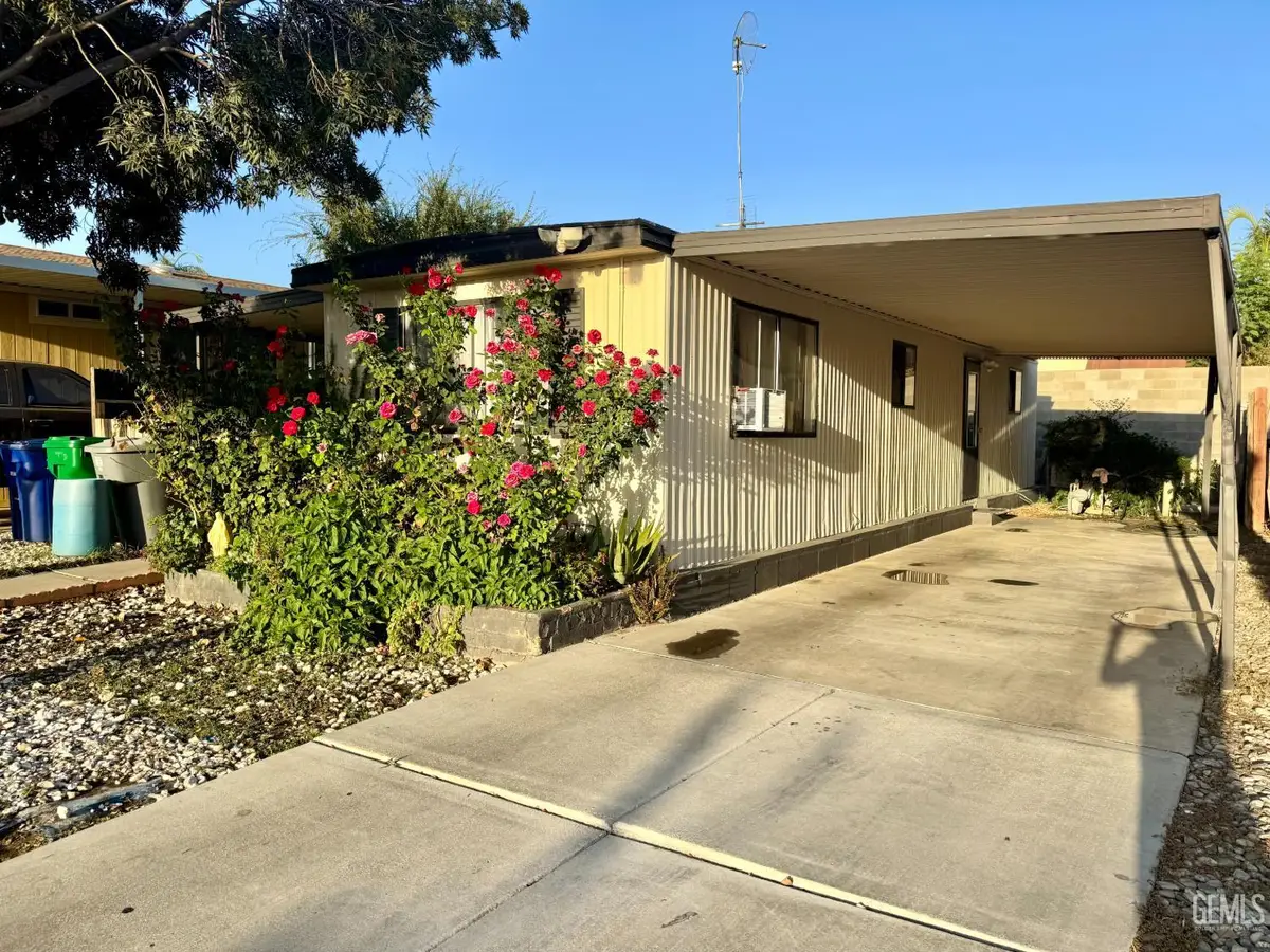 700 S SHAFTER AVE #35, Shafter, CA 93263 - #1