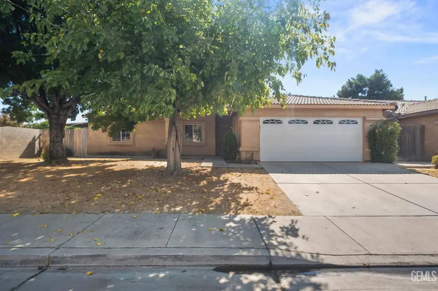 603 CALLE DEL SOL STREET, Bakersfield, CA 93307 - #2