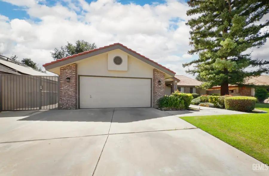 8609 LANDOVER LANE, Bakersfield, CA 93311 - #3
