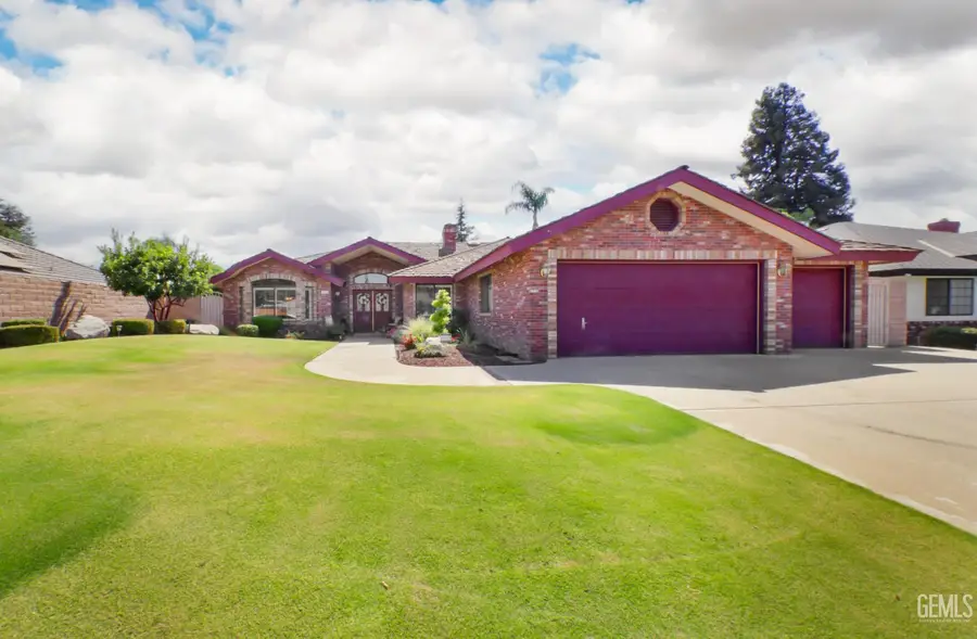 7409 LOVETTA DRIVE, Bakersfield, CA 93308 - #3