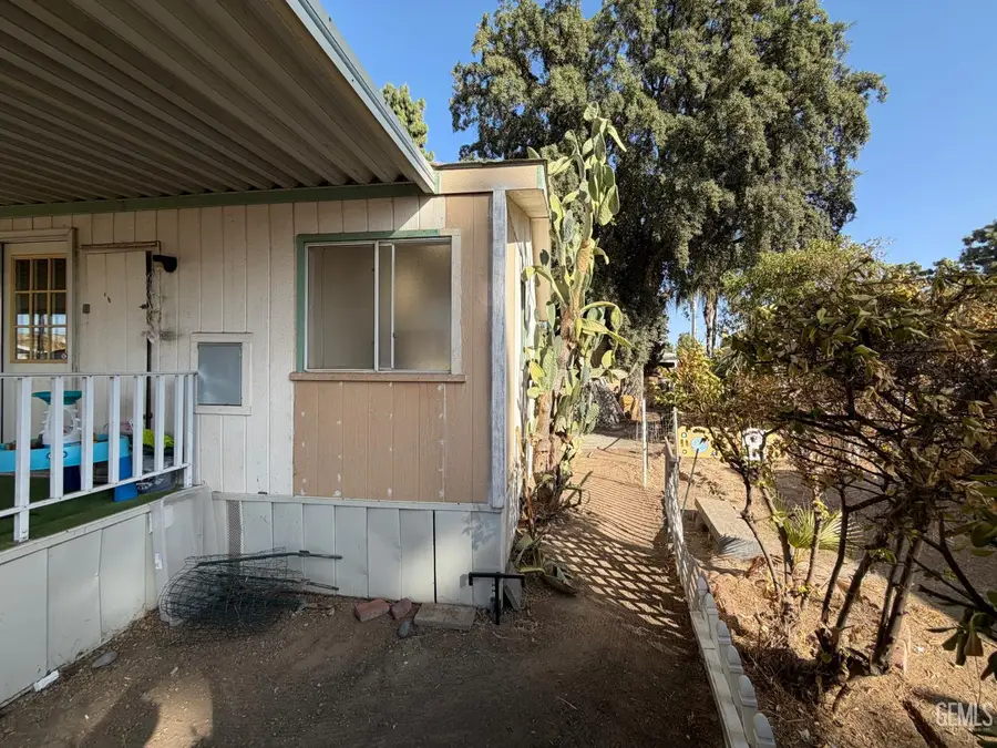 2500 JEWETTA AVENUE #48, Bakersfield, CA 93312 - #3