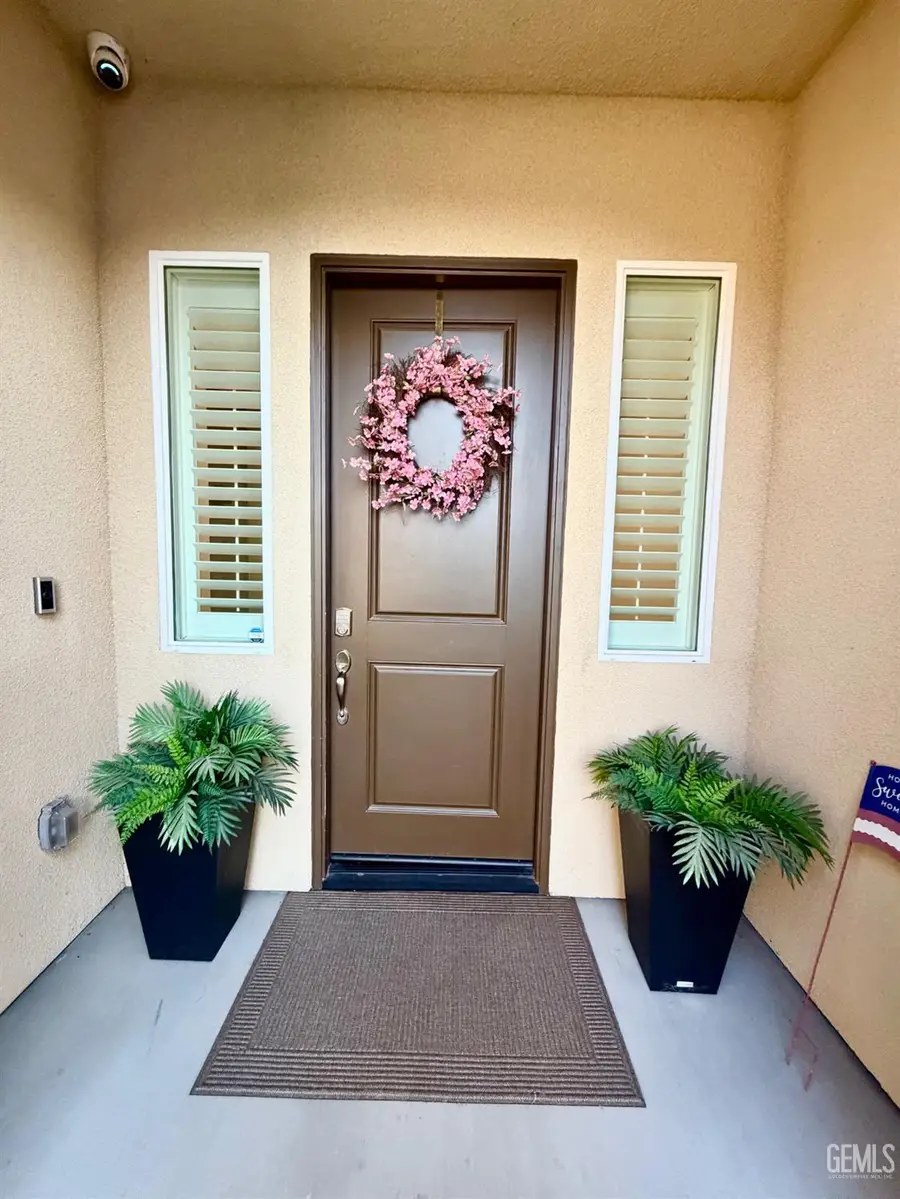 8521 AVON STREET, Bakersfield, CA 93314 - #2
