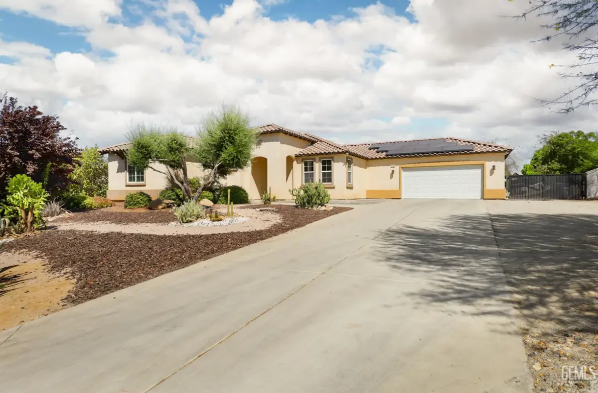 13504 CARPACCIO LANE, Bakersfield, CA 93306 - #1