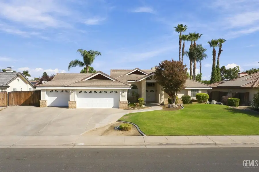 14608 ORCHARD CREST AVENUE, Bakersfield, CA 93314 - #2