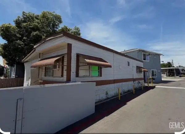 510 ROBERTS LANE #21, Bakersfield, CA 93308