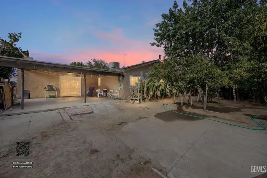 2433 SHARON COURT, Wasco, CA 93280 - #3