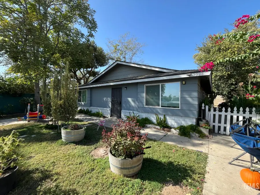 2528 SECURITY AVENUE, Bakersfield, CA 93306 - #3