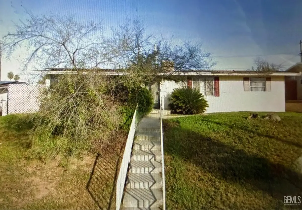 3218 DARTMOUTH STREET, Bakersfield, CA 93305 - #1