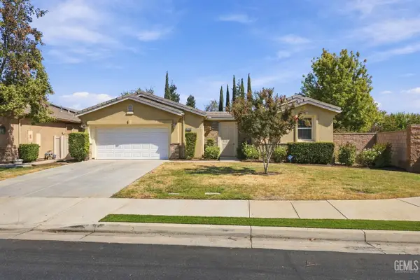 10306 VALE ROYALE DRIVE, Bakersfield, CA 93306