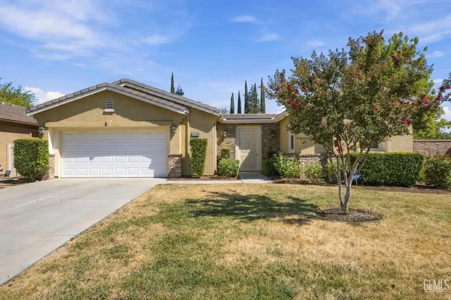 10306 VALE ROYALE DRIVE, Bakersfield, CA 93306 - #2
