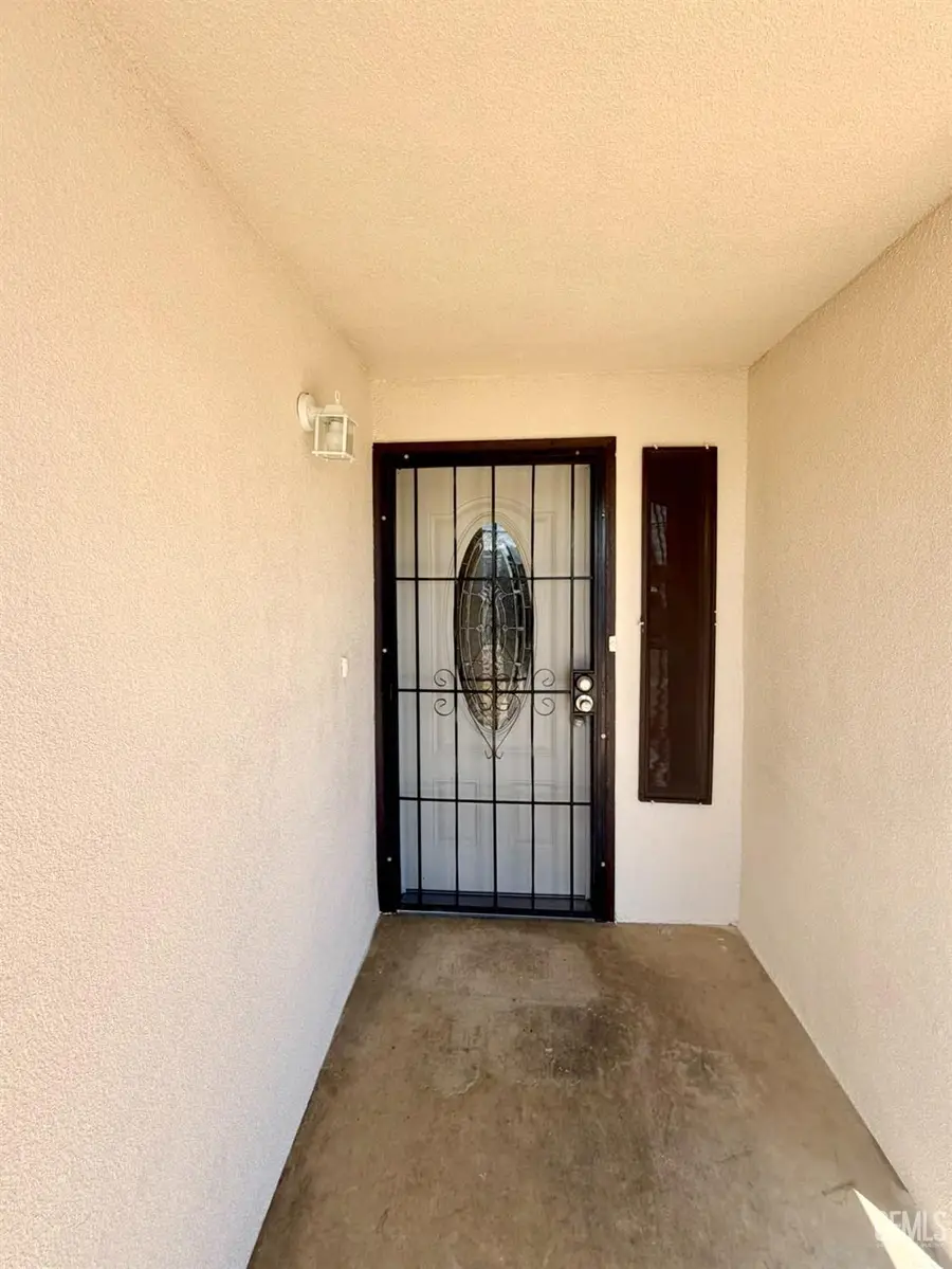 1844 RANDOLPH STREET, Delano, CA 93215 - #2