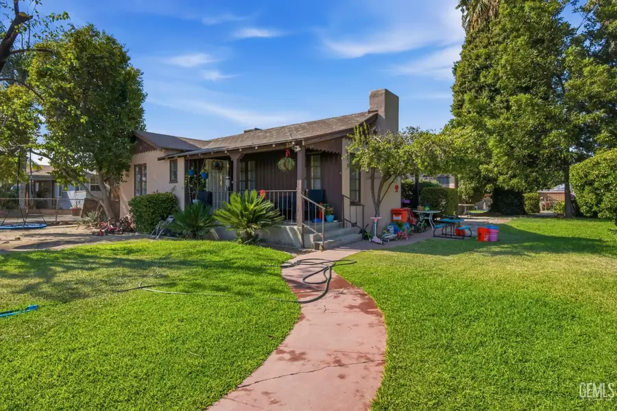 308 ORANGE AVENUE, Arvin, CA 93203 - #2