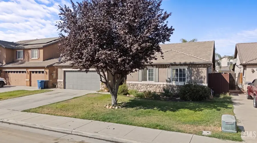 2215 FIORI STREET, Delano, CA 93215 - #3