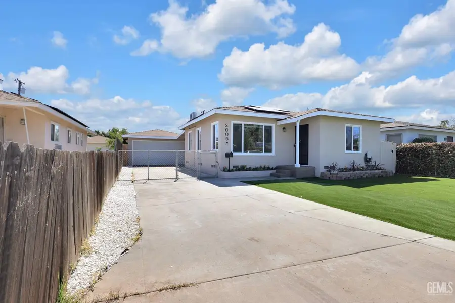 2605 CLEVELAND WAY, Bakersfield, CA 93304 - #3