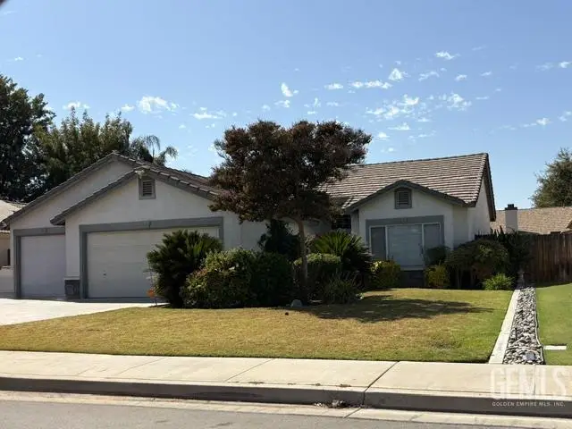 3711 RANCHO SANTA FE STREET, Bakersfield, CA 93311 - #1