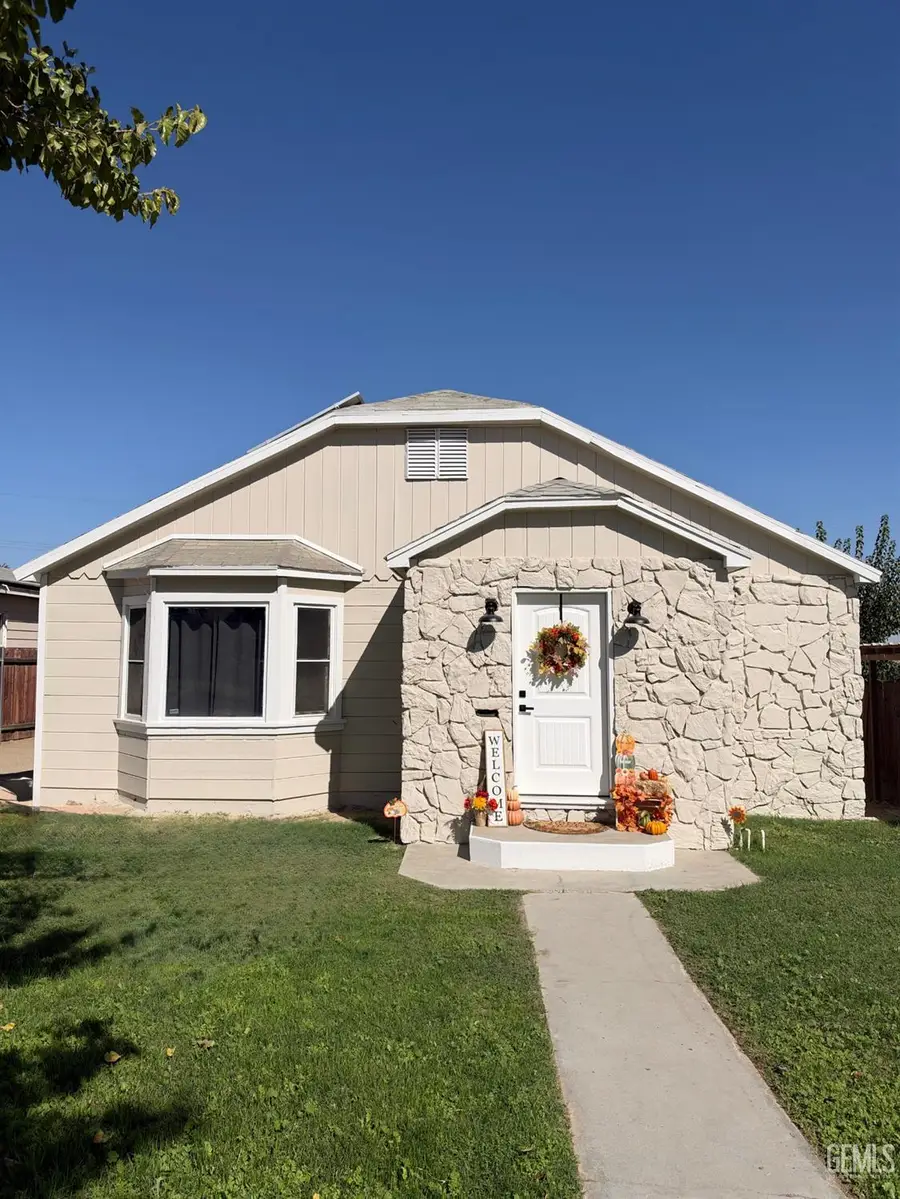 202 E SAN EMIDIO STREET, Taft, CA 93268 - #2