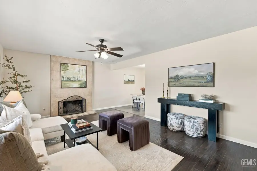 3220 COVINA STREET, Bakersfield, CA 93306 - #3