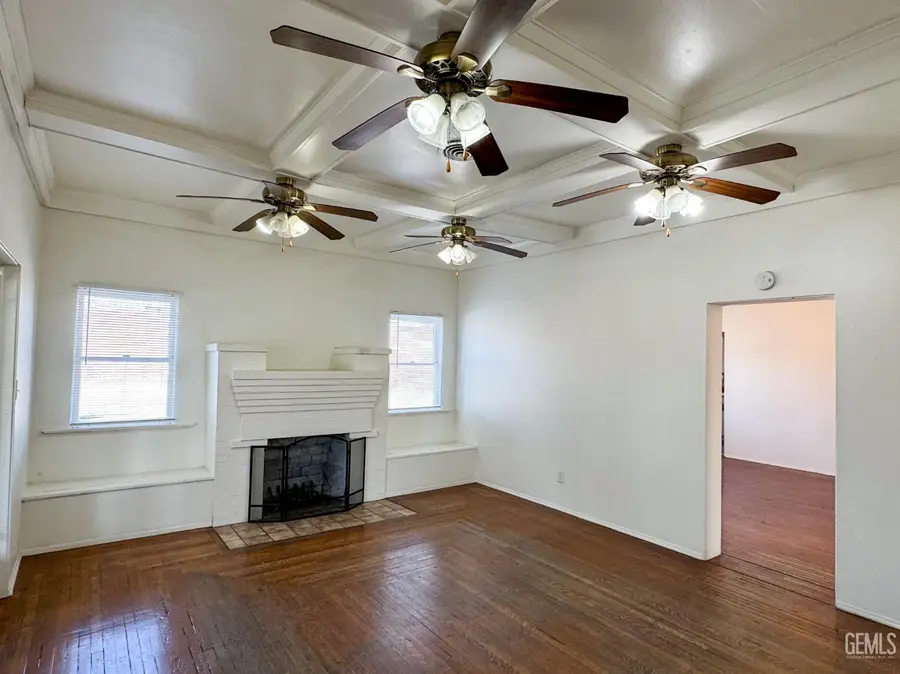 2310 B STREET, Bakersfield, CA 93301 - #3