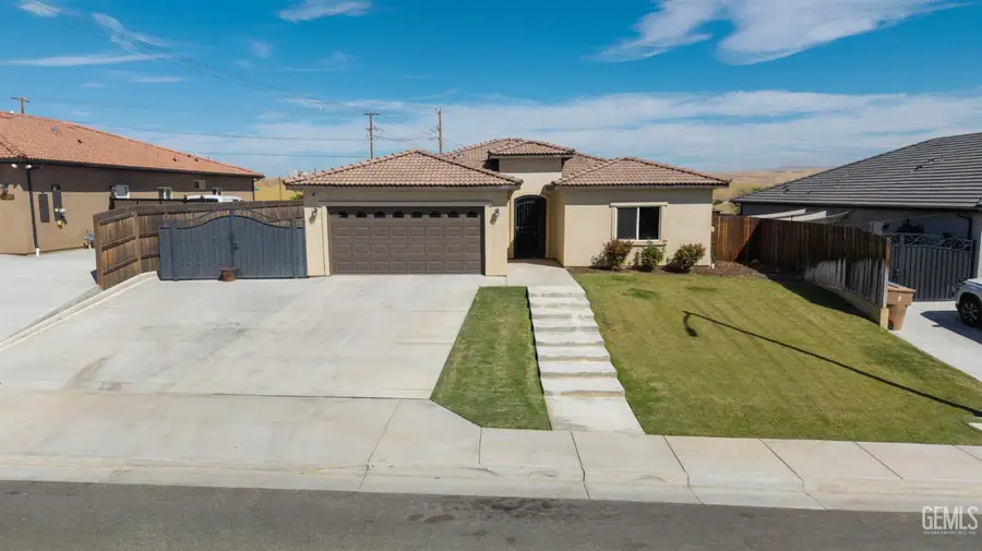 9104 JACK RANCH CT, Bakersfield, CA 93306 - #2