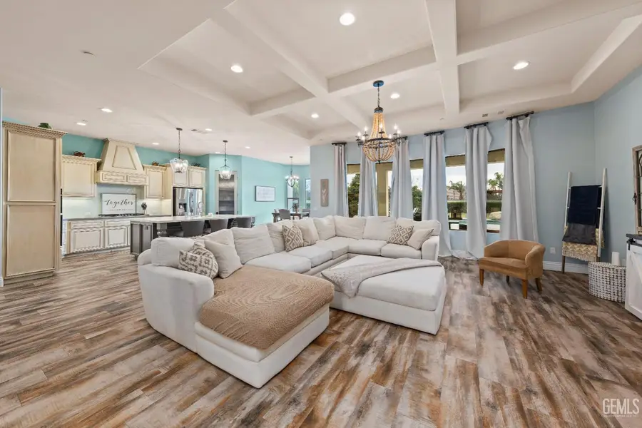 15521 GEORGES LETOUR AVENUE, Bakersfield, CA 93314 - #2