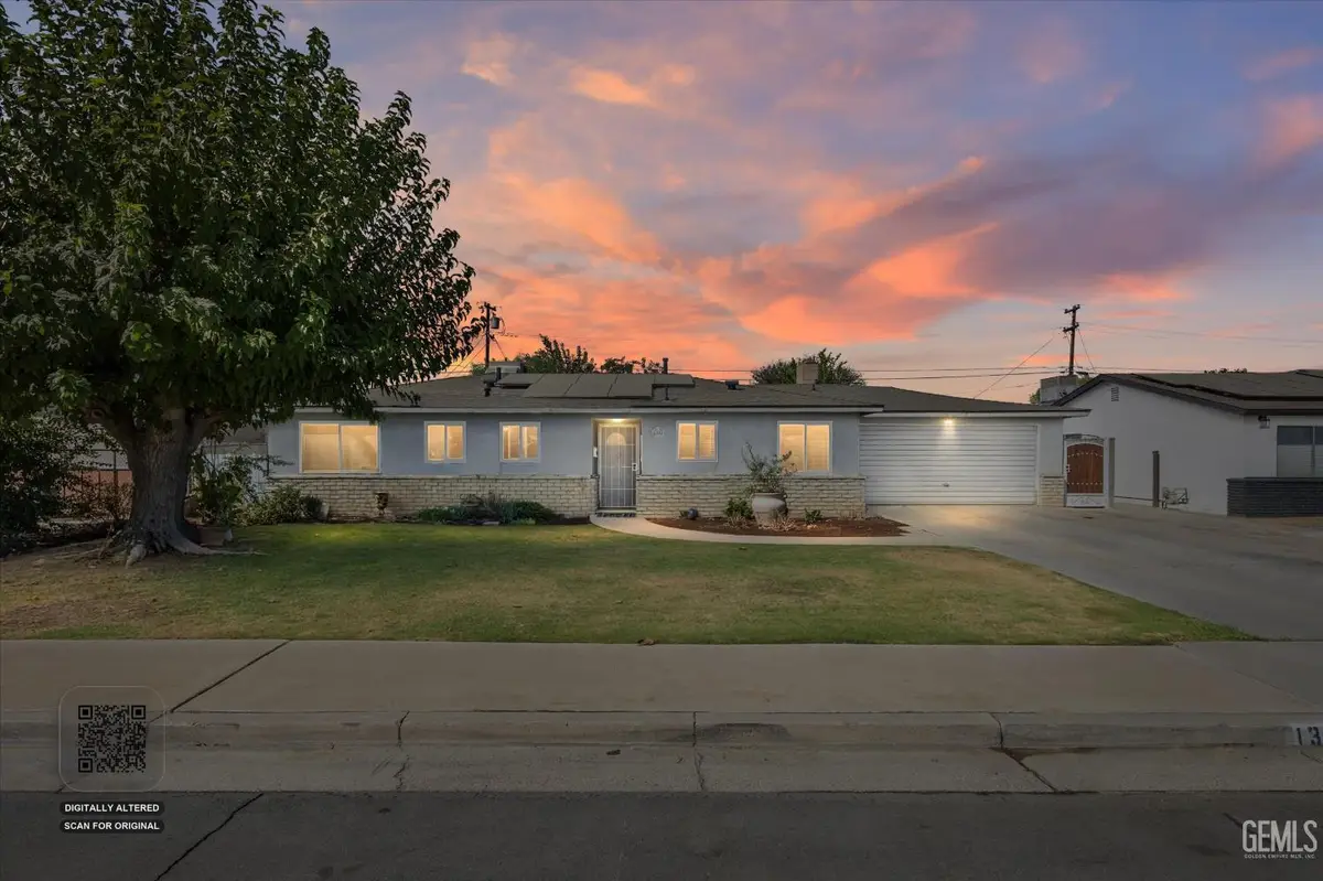 1324 EMERY AVENUE, Bakersfield, CA 93304 - #1
